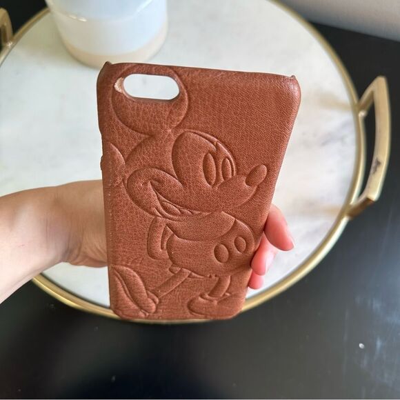Disney Parks D- Tech Simulated Leather Mickey Mouse IPhone 6s Phone Skin Case - Picture 7 of 7